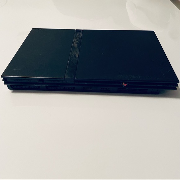 Sony PlayStation 2 (PS2) with 2 controllers + memory card - Picture 2 of 13